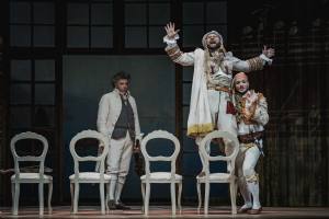 Il così fan tutte di Adam Fischer e Sven Erich Bechtolf regge la prova  del pubblico e convince. Buona ripartenza per il teatro del Maggio.